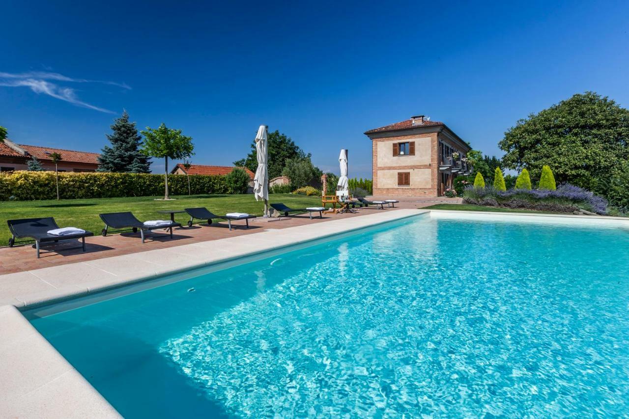 Alta Villa The Countryhouse Adults Only Boutique Bnb Vigliano d'Asti Экстерьер фото